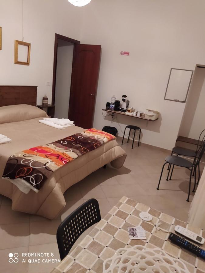 Bed & Breakfast Acquaviva Di Vullo Vincenzo Acquaviva Platani Eksteriør bilde