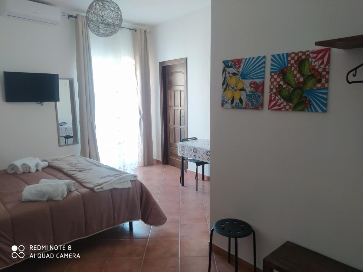 Bed & Breakfast Acquaviva Di Vullo Vincenzo Acquaviva Platani Eksteriør bilde