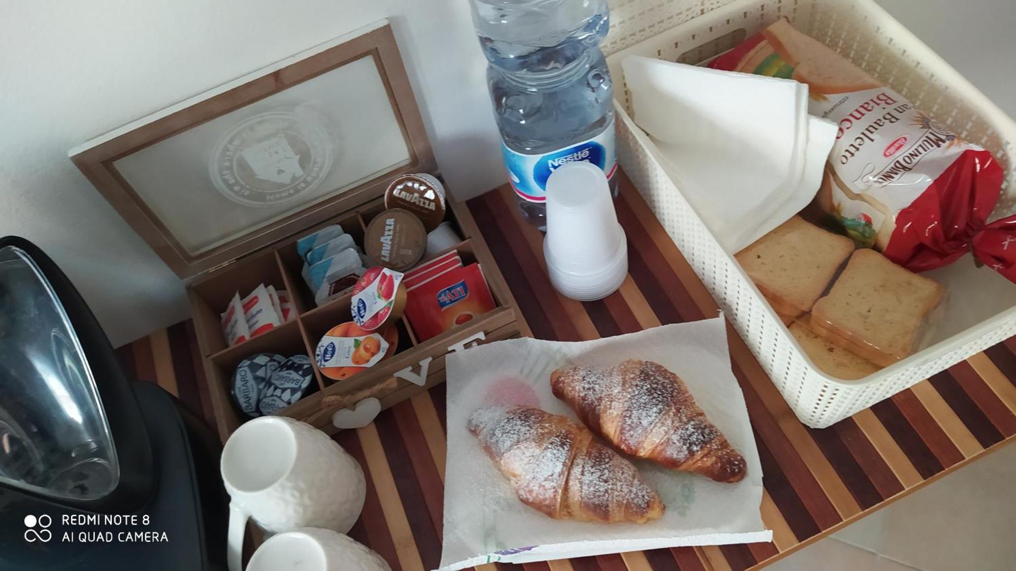 Bed & Breakfast Acquaviva Di Vullo Vincenzo Acquaviva Platani Rom bilde